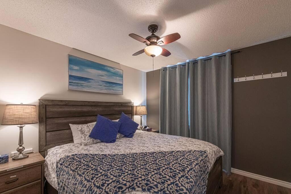 B211 Mtn View Ground Floor Town House- 2bd, Sleeps 8, Hot Tub, Free Parking, Close To Banff Apartment *